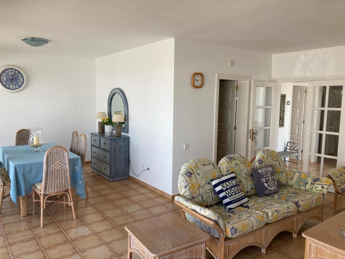 Beach House With The Heated Pool Next To Rocky Point Corralejo Exterior foto