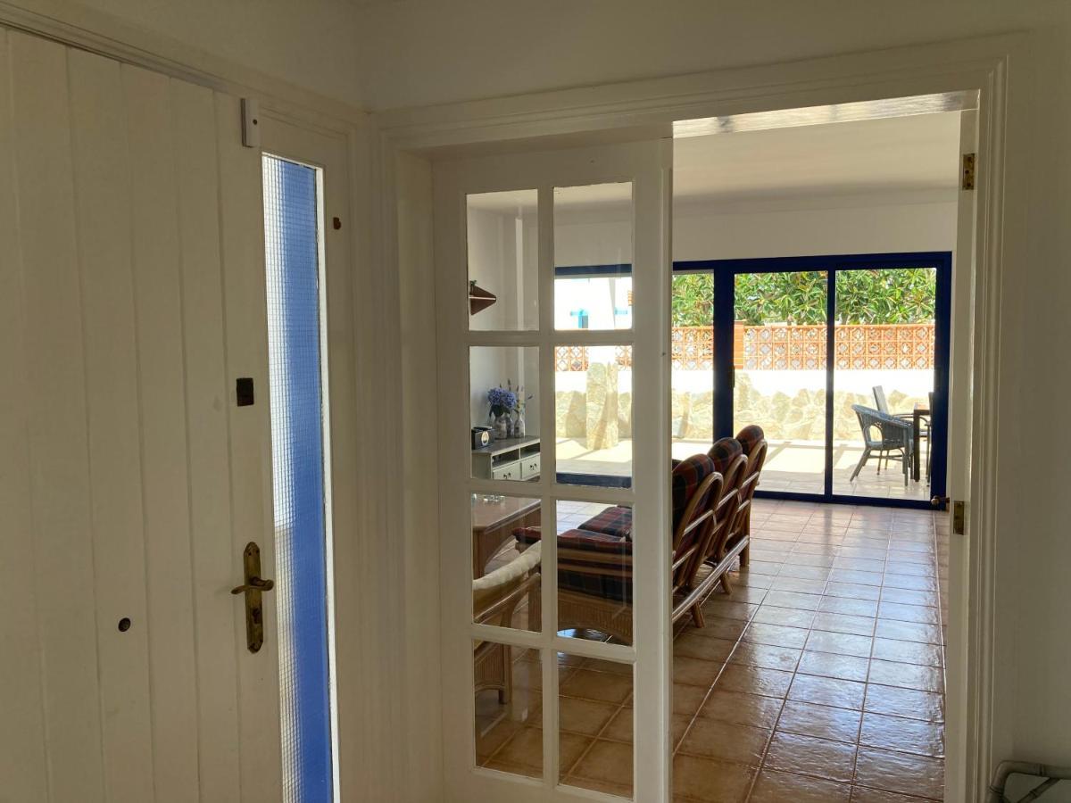 Beach House With The Heated Pool Next To Rocky Point Corralejo Exterior foto