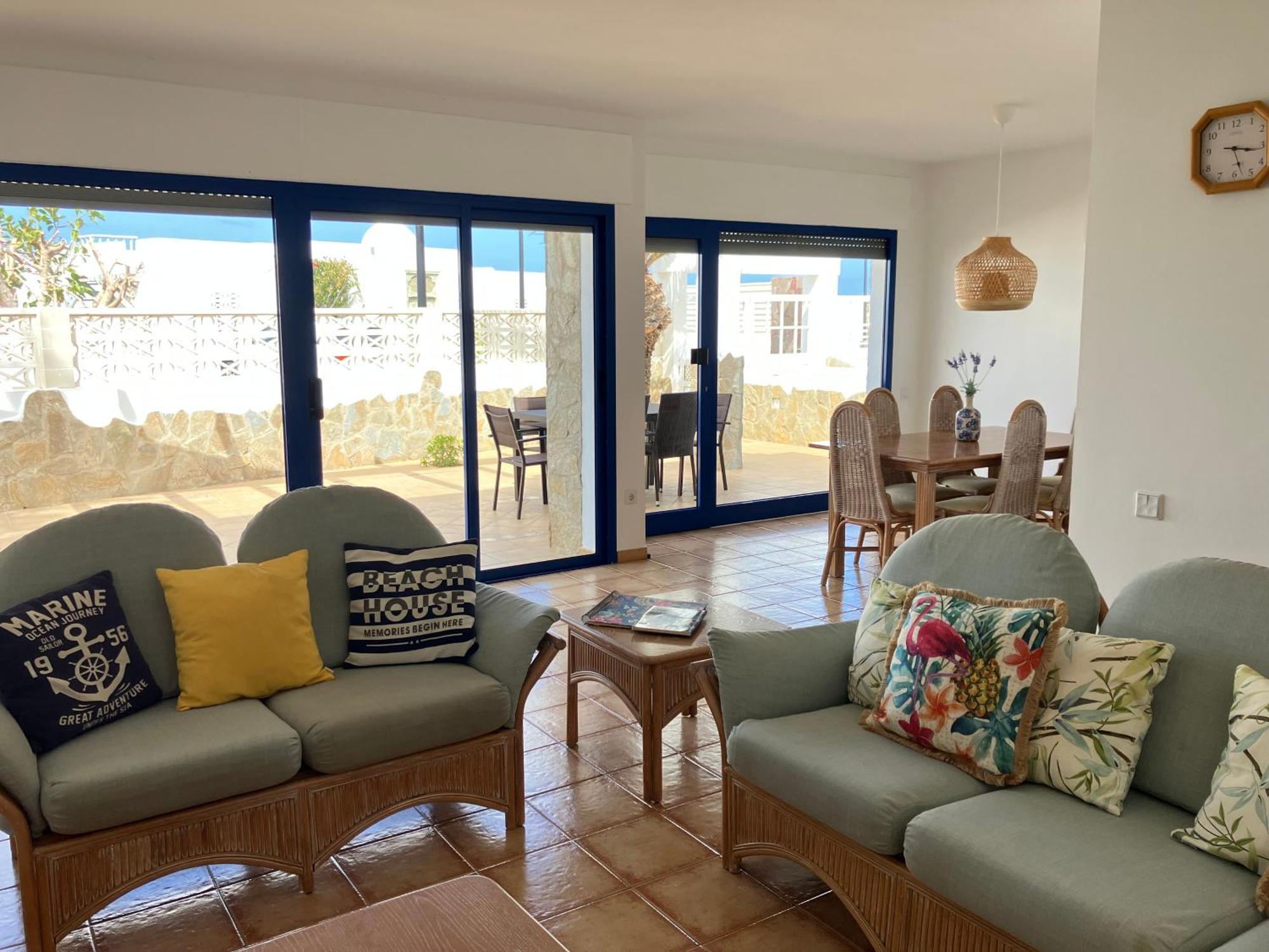 Beach House With The Heated Pool Next To Rocky Point Corralejo Exterior foto